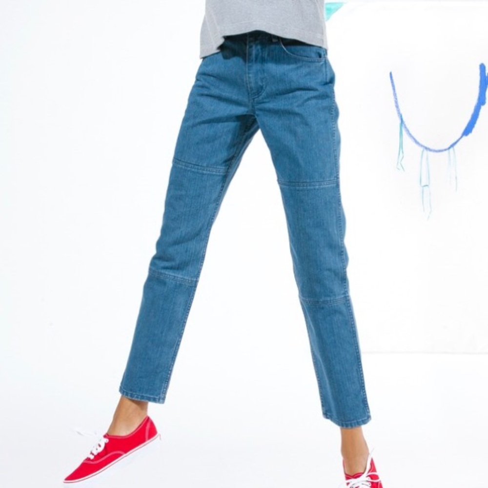 Carleen One-Tone Straight Leg Jeans